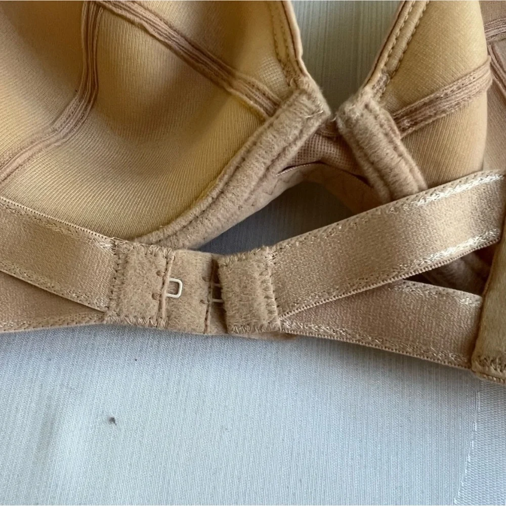 NWT FREYA Retro Underwire Padded Plunge Bra Bare Nude Smooth Molded Cups | 34B - Picture 6 of 8
